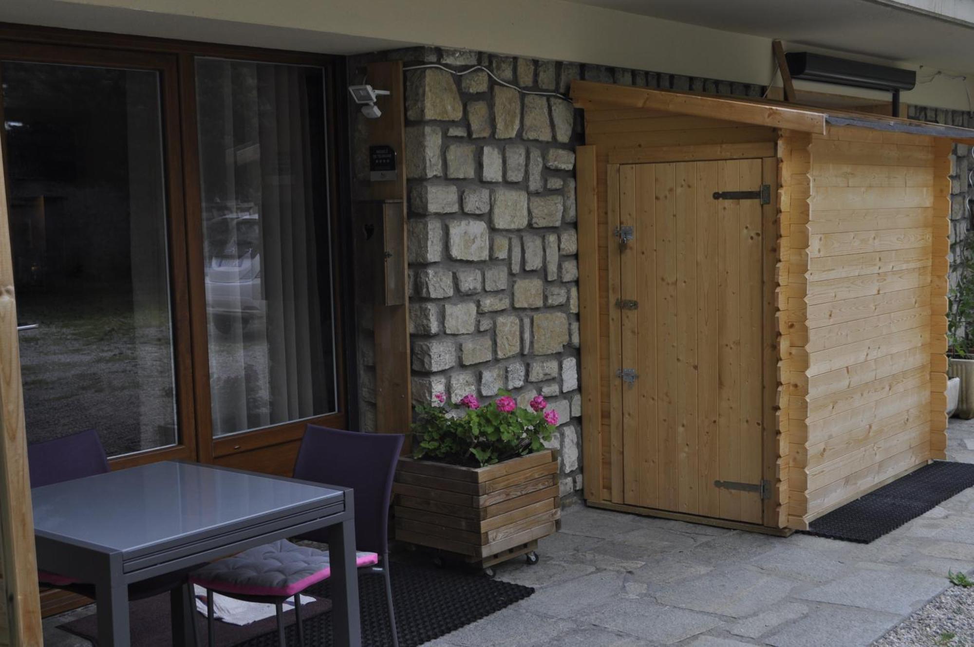 Chalet La Cachette Cyclists & Skiers Le Bourg-dʼOisans Kültér fotó